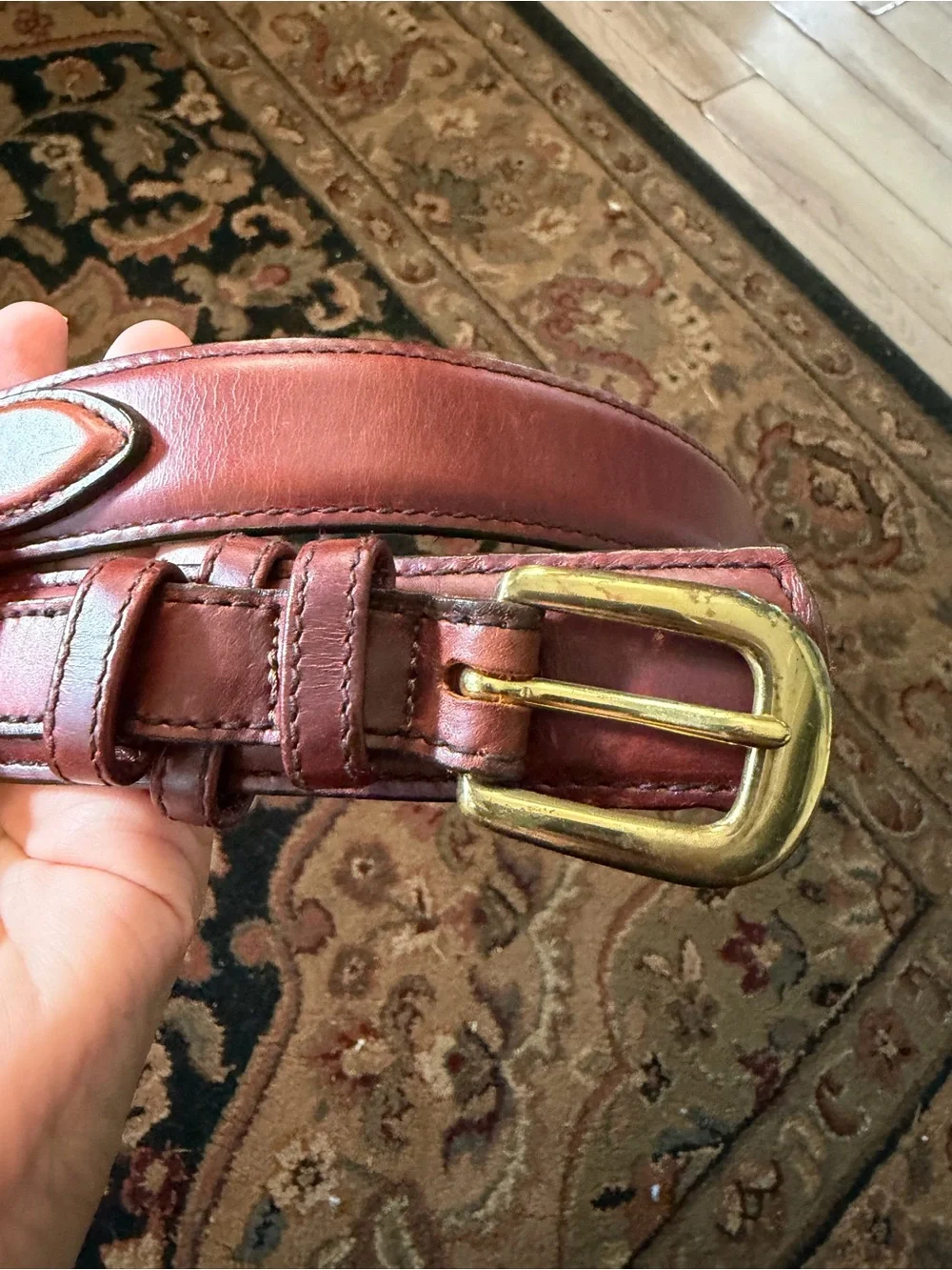 Cabela's Chestnut Brown Leather Belt with Brass Buckle